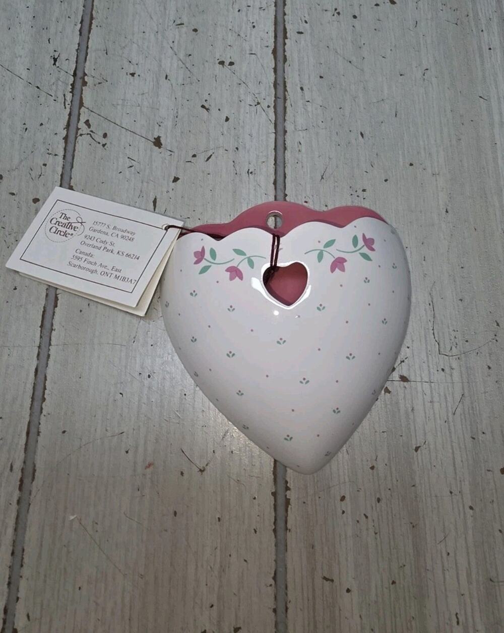 Vtg Pink Floral Heart Wall Pocket Vase Creative Circle Coquette Cottagecore New